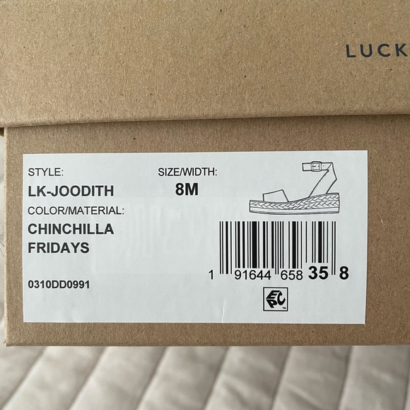 Lucky Brand platform Sandals. Used once-in like new condition. - Picture 3 of 4